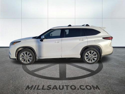 2024 Toyota Highlander Hybrid Limited