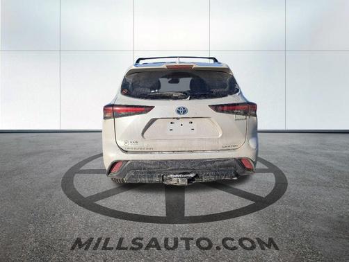 2024 Toyota Highlander Hybrid Limited