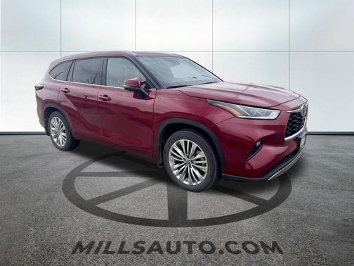 2024 Toyota Highlander Platinum
