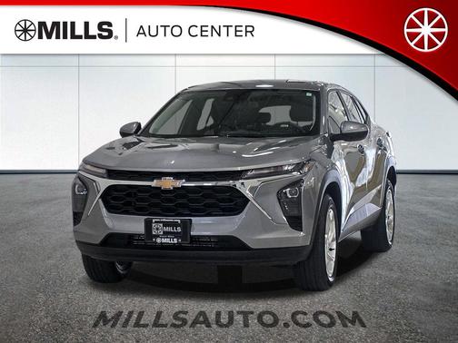 Sterling Gray Metallic 2024 Chevrolet Trax LS