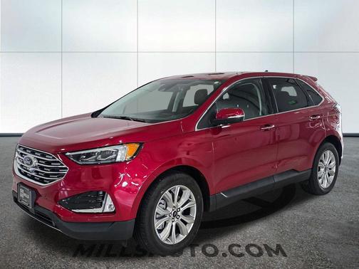 Rapid Red Metallic Tinted Clearcoat 2023 Ford Edge Titanium