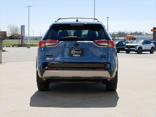 2024 Toyota RAV4 Hybrid SE
