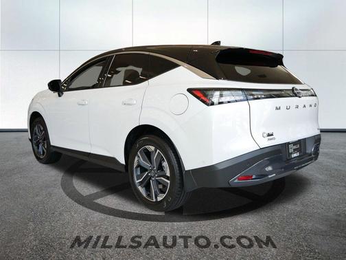 2025 Nissan Murano SL