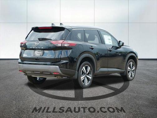 2025 Nissan Rogue SL