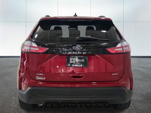 Rapid Red Metallic Tinted Clearcoat 2023 Ford Edge SEL