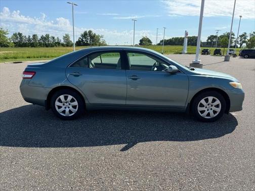 2010 Toyota Camry LE
