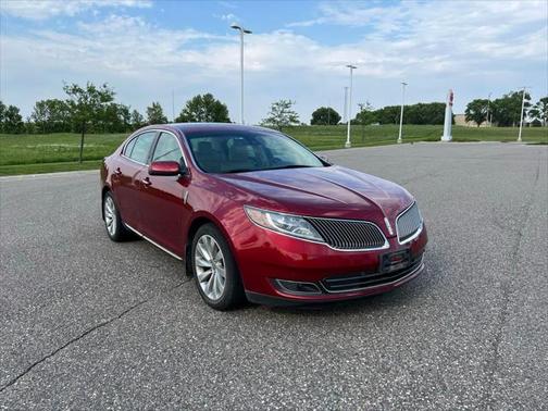 2014 Lincoln MKS Base