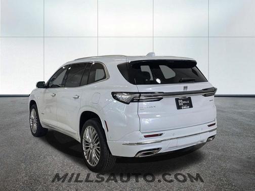 Iridescent White Tricoat 2027 Buick Enclave Avenir