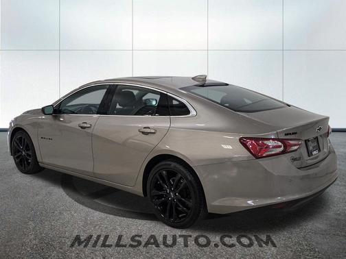 Mineral Gray Metallic 2022 Chevrolet Malibu FWD LT