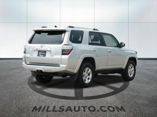 2024 Toyota 4Runner SR5