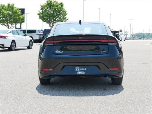 2024 Toyota Prius XLE