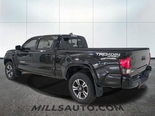 Midnight Black Metallic 2019 Toyota Tacoma TRD Sport