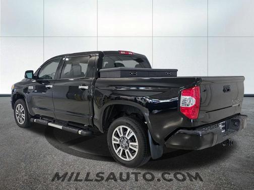 Midnight Black Metallic 2019 Toyota Tundra Platinum
