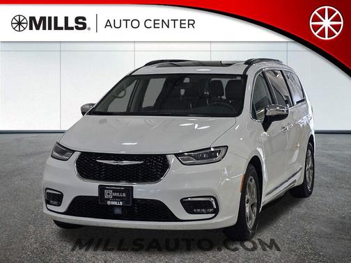 Bright White Clearcoat 2023 Chrysler Pacifica Limited