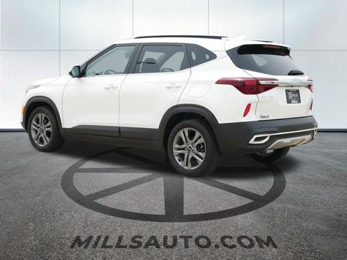 2022 Kia Seltos S