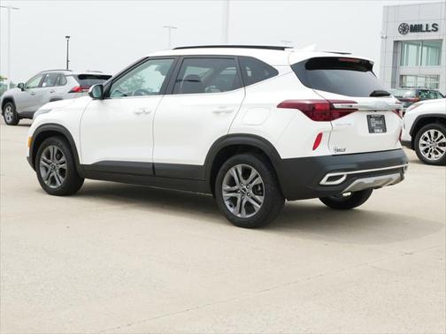2022 Kia Seltos S