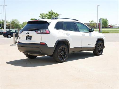 2023 Jeep Cherokee Altitude