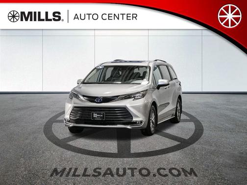 2024 Toyota Sienna XLE 7 Passenger