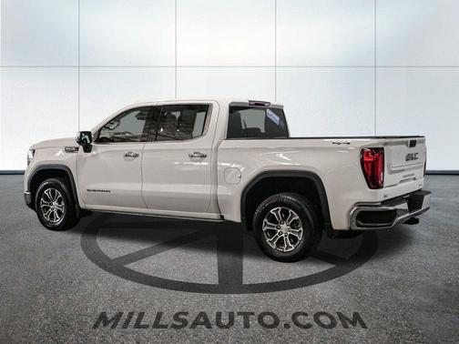 2025 GMC Sierra 1500 SLT