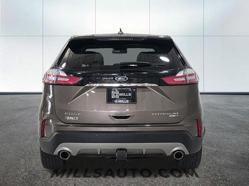 Stone Gray Metallic 2019 Ford Edge Titanium