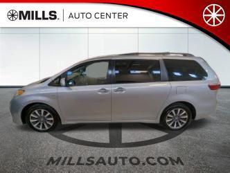 2020 Toyota Sienna XLE
