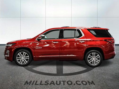 2023 Chevrolet Traverse High Country