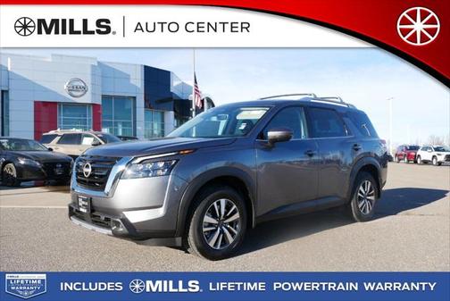 2025 Nissan Pathfinder SL 4WD