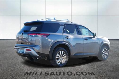 2025 Nissan Pathfinder SL 4WD