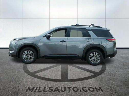 2025 Nissan Pathfinder SV 4WD