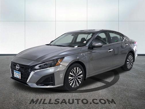 Gun Metallic 2023 Nissan Altima 2.5 SV
