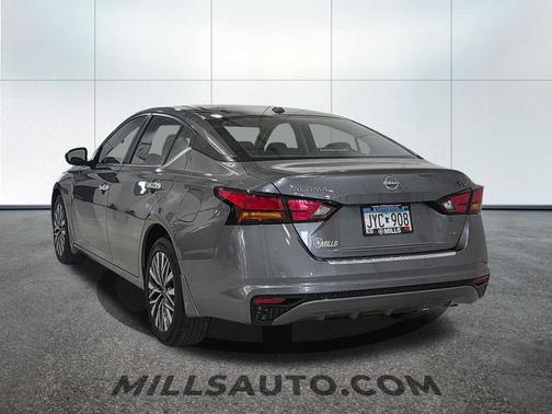 Gun Metallic 2023 Nissan Altima 2.5 SV