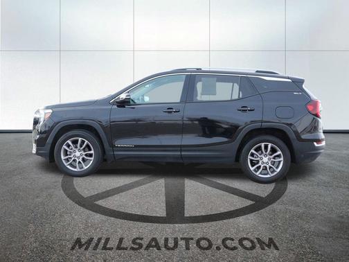 2023 GMC Terrain SLT