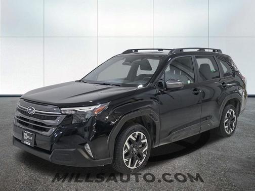 Crystal Black Silica 2025 Subaru Forester Premium