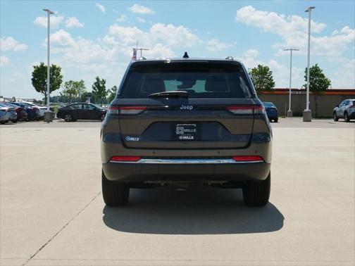 2022 Jeep Grand Cherokee Limited X