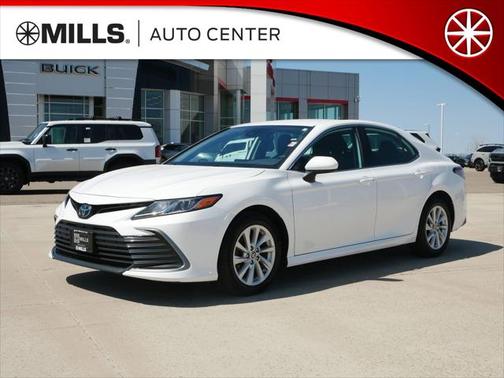 2022 Toyota Camry LE