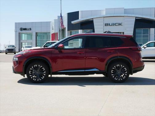 2025 Nissan Rogue Platinum