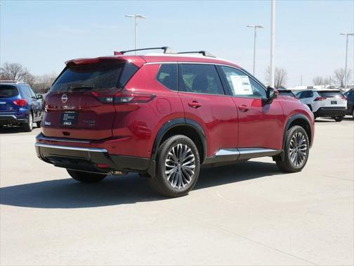 2025 Nissan Rogue Platinum