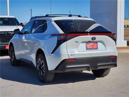 2026 Toyota bZ XLE Plus