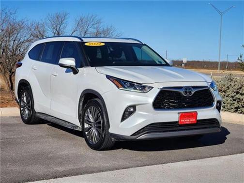 2022 Toyota Highlander Platinum