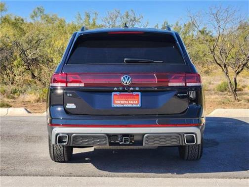 2025 Volkswagen Atlas 2.0T Peak Edition