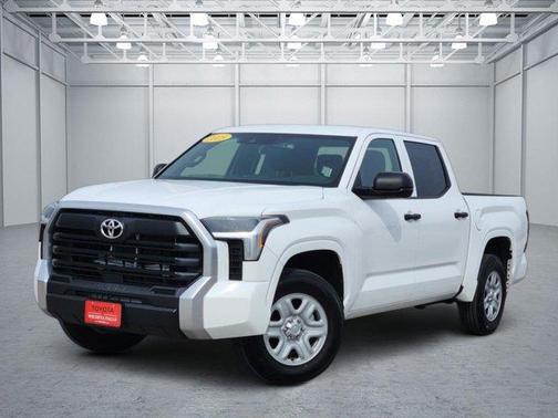 2025 Toyota Tundra SR