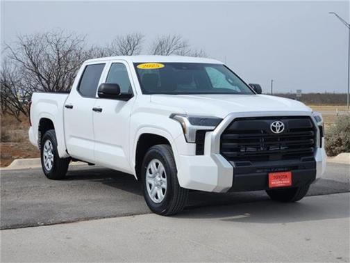 2025 Toyota Tundra SR