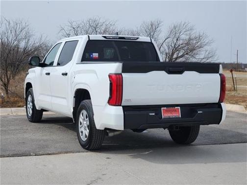 2025 Toyota Tundra SR