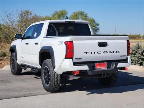 2025 Toyota Tacoma Hybrid TRD Off Road