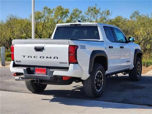 2025 Toyota Tacoma Hybrid TRD Off Road