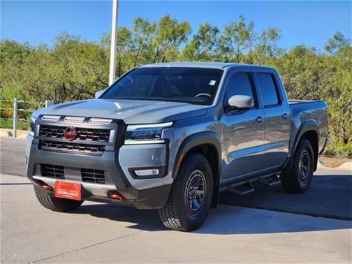 2025 Nissan Frontier PRO-X