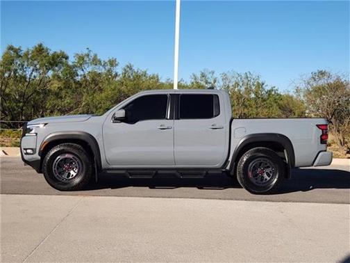 2025 Nissan Frontier PRO-X