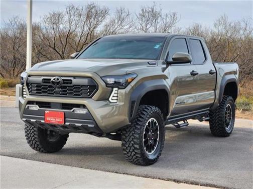 2025 Toyota Tacoma TRD Off Road