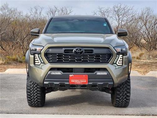 2025 Toyota Tacoma TRD Off Road