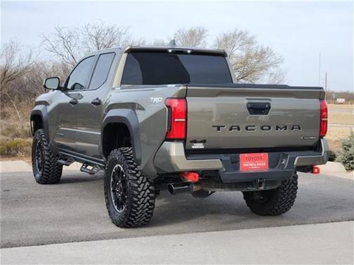 2025 Toyota Tacoma TRD Off Road